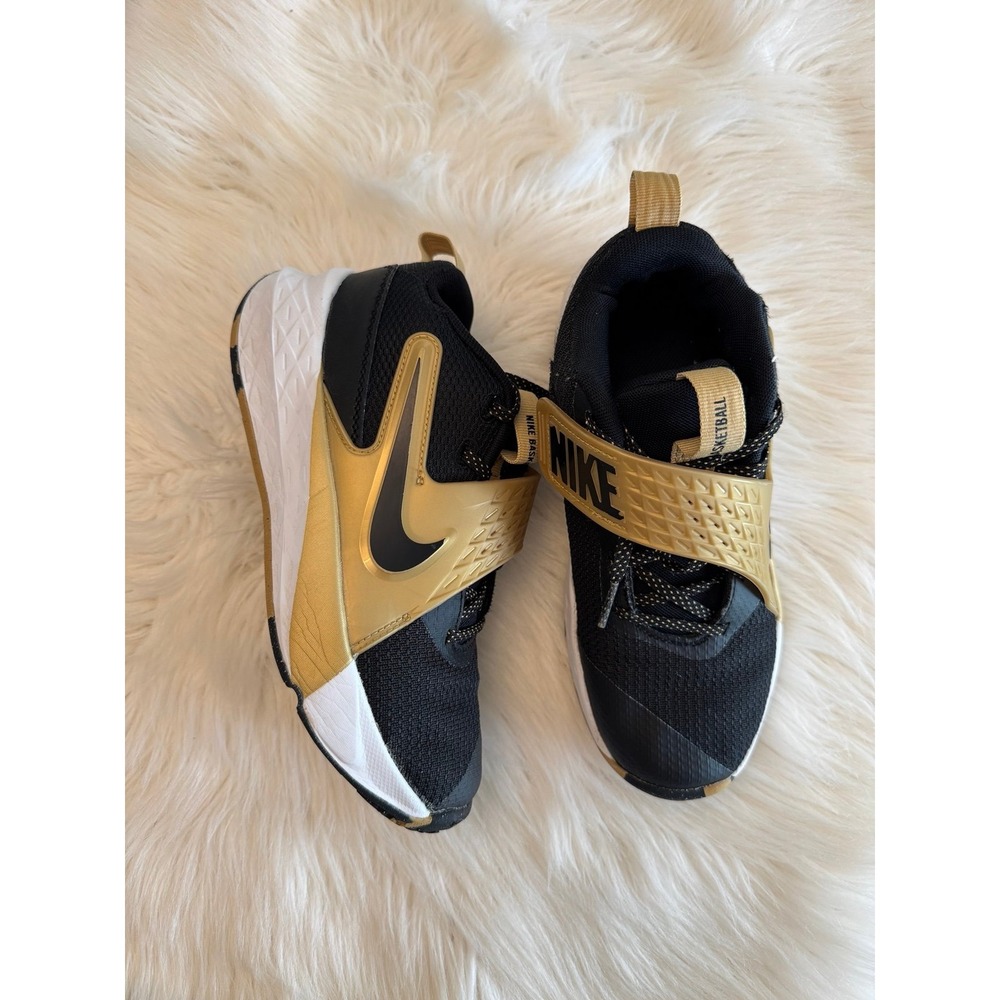 Nike Kids Basketball Shoes Black Gold size 3.5Y
